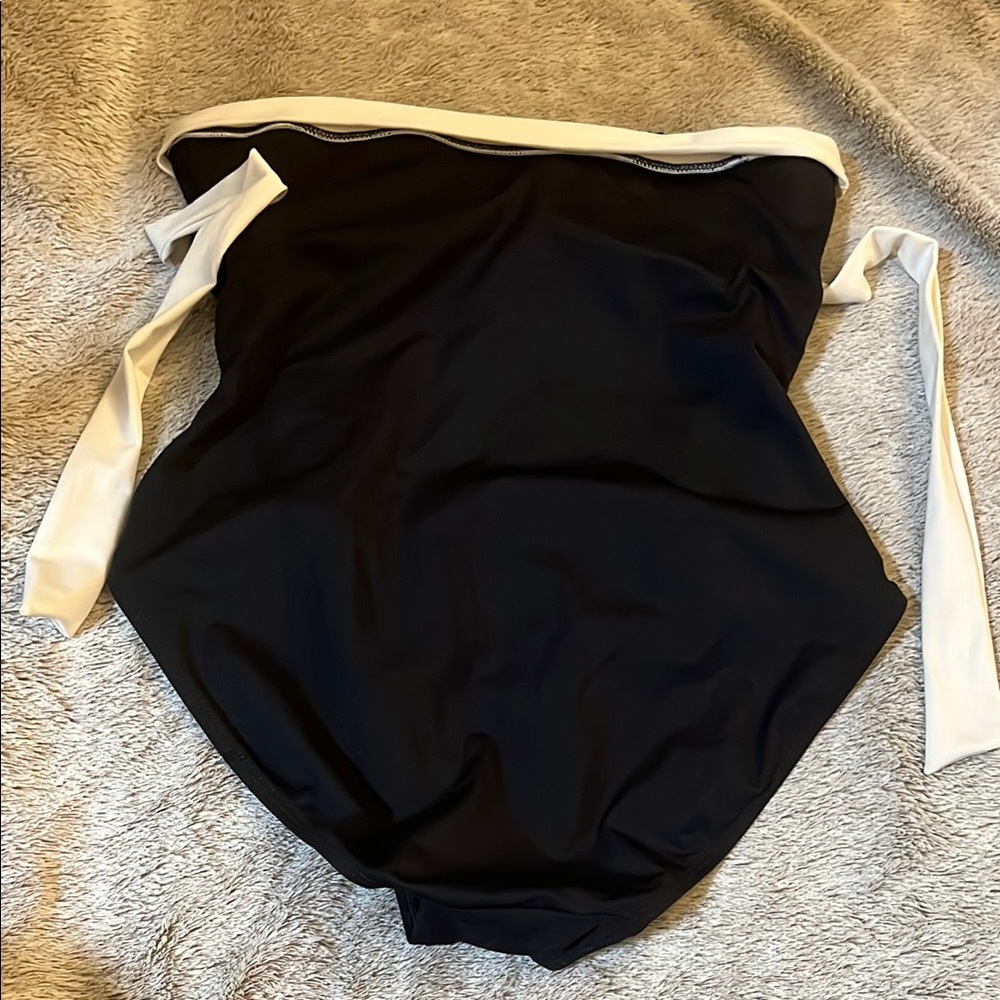 Ralph Loren Black and White Ruched Bandeau One Piece - Picture 3 of 3